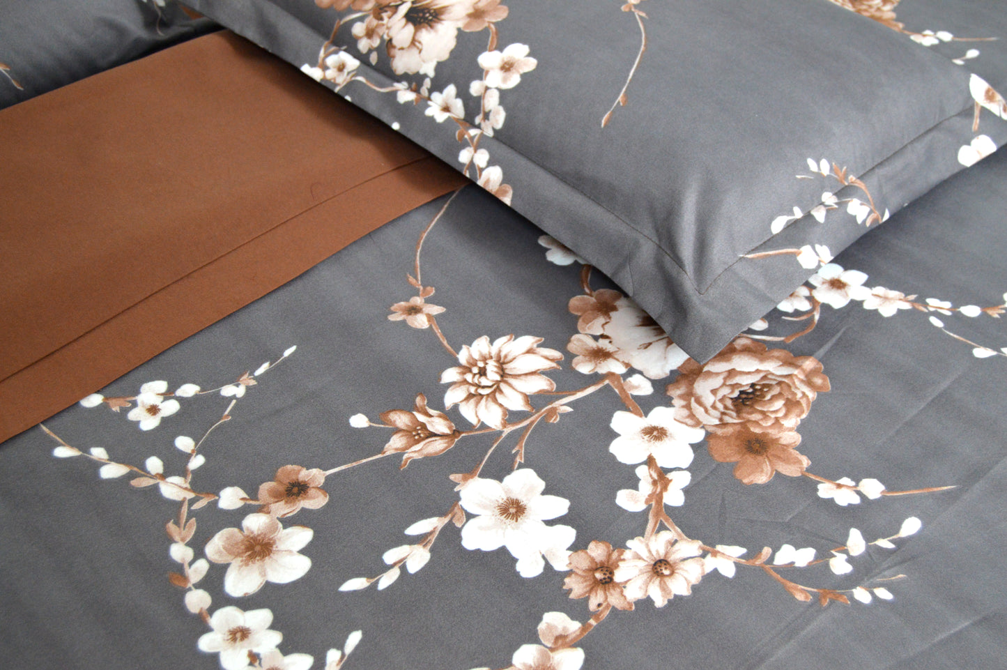 BROWN COCOA BEDDING SET OF 4