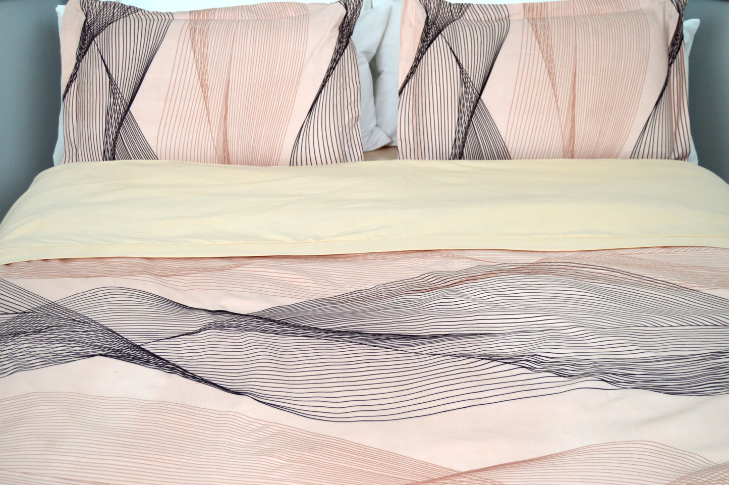 CREAM DREAM BEDDING SET OF 4 SUPER KING
