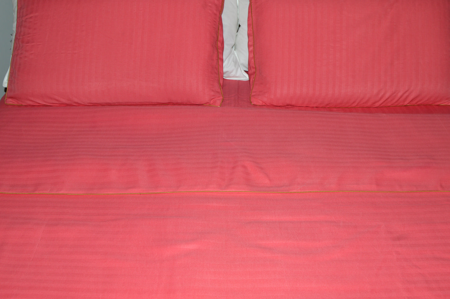 D PINK PLAIN BEDDING SET OF 4