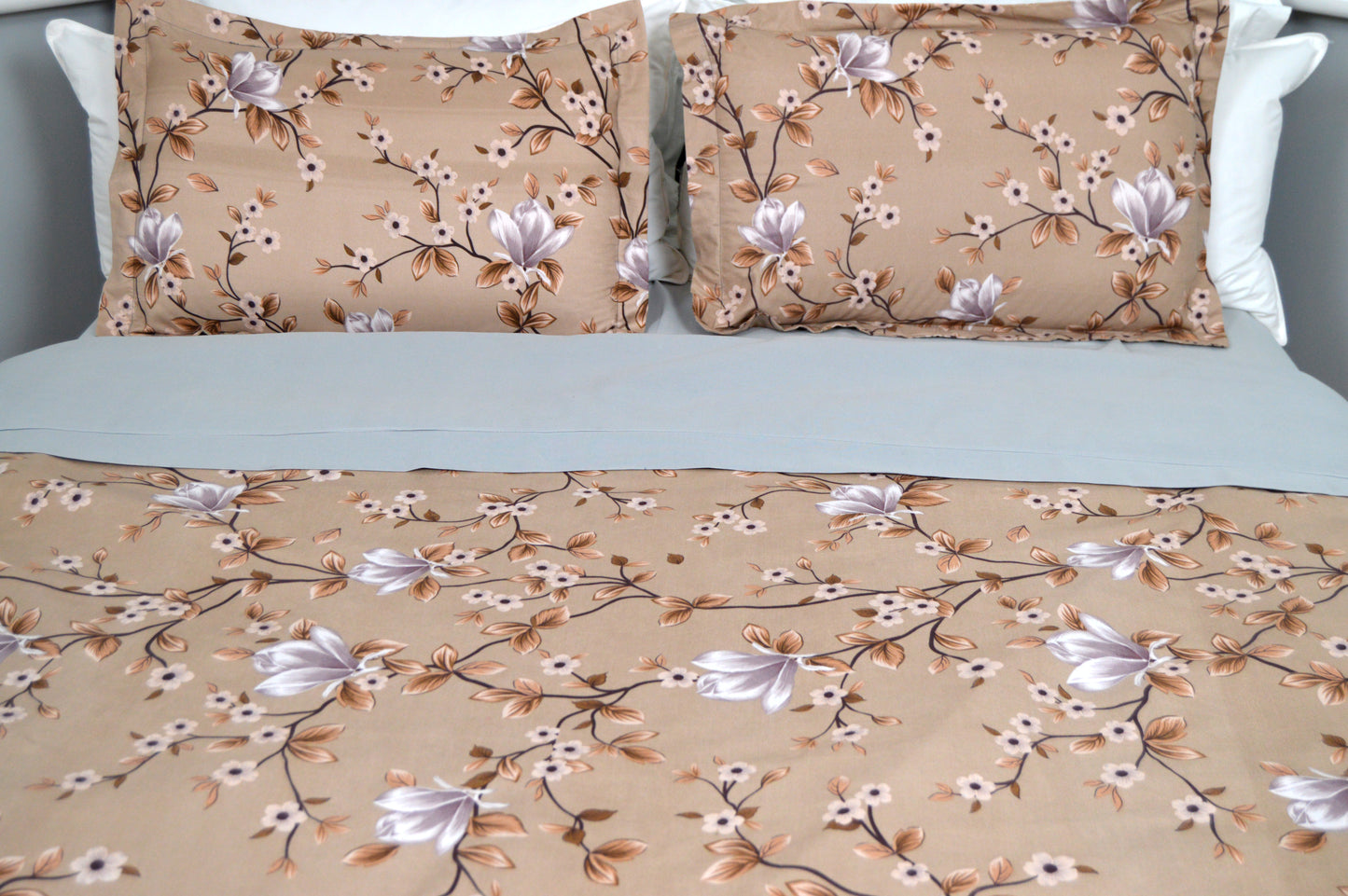 GREY COMFORT BEDDING SET OF 4