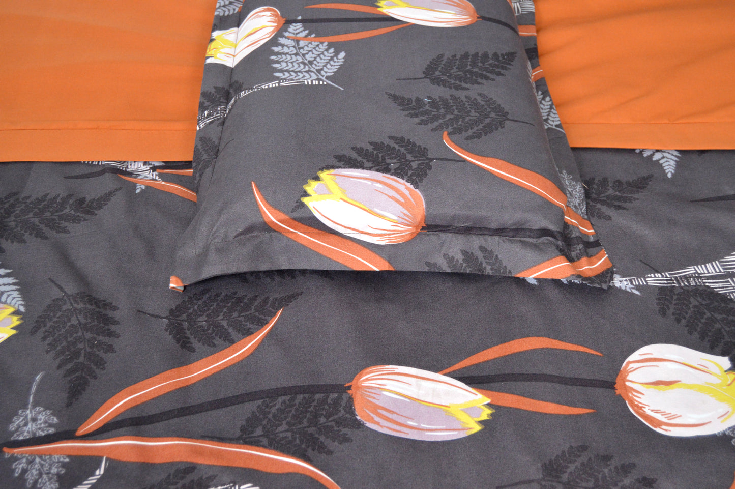ORANGE DREAM BEDDING SET OF 4 SUPER KING