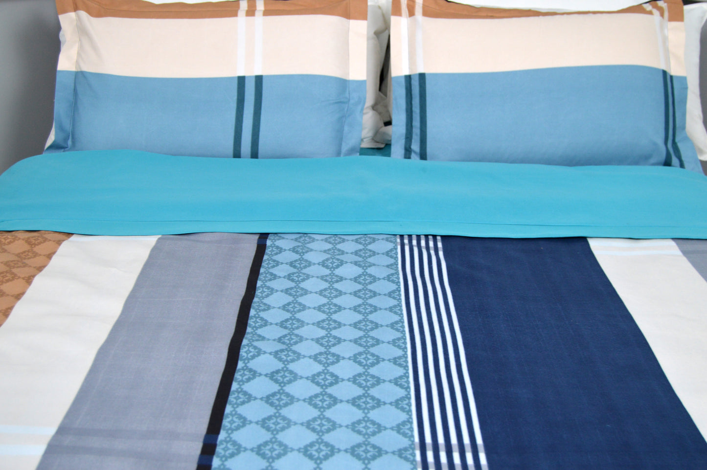 BLUE BLISS BEDDING SET OF 4