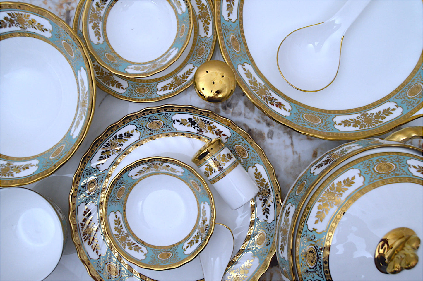 UB 351 DINNER SET