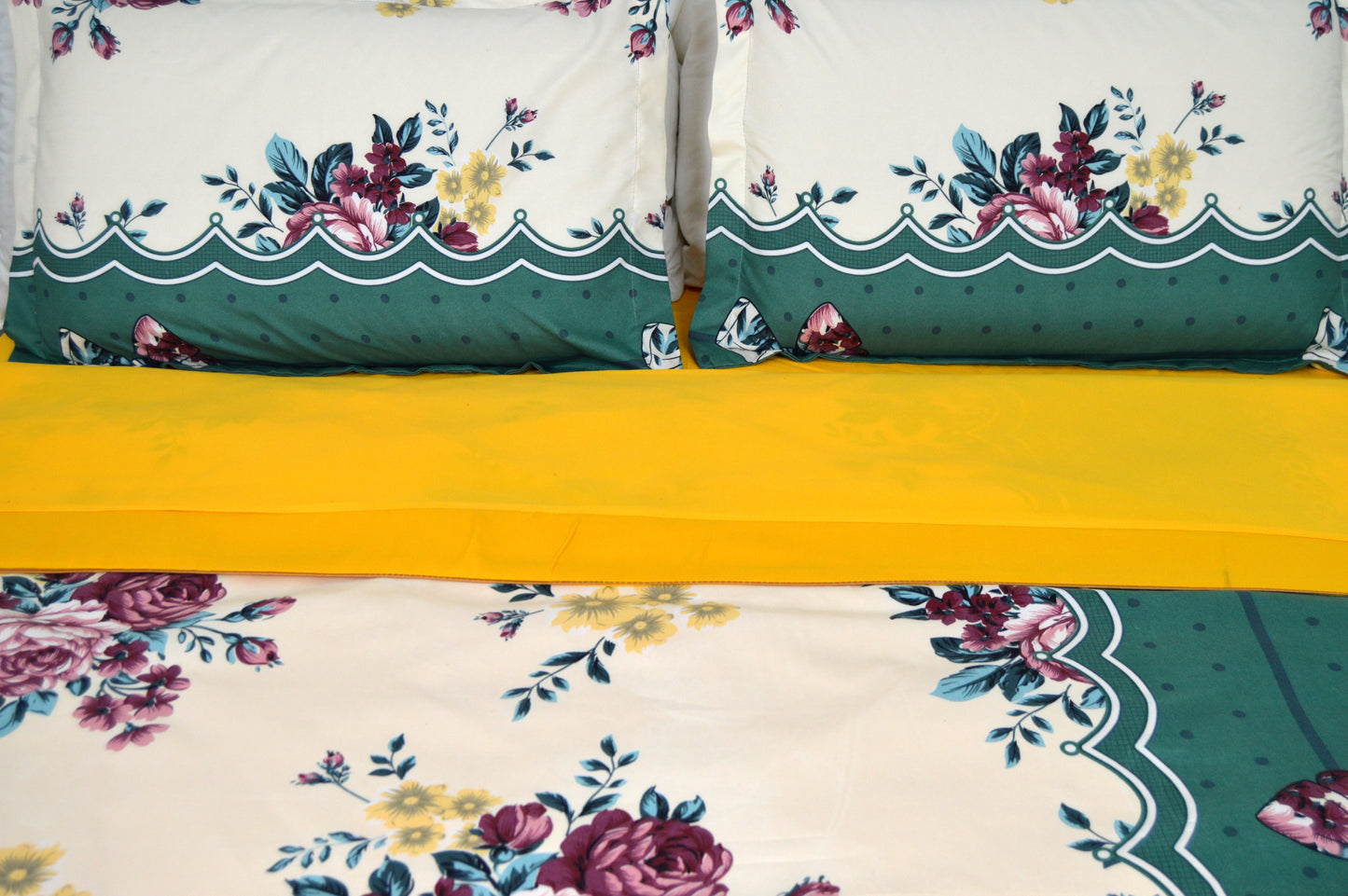 YELLOW ZEST BEDDING SET OF 4