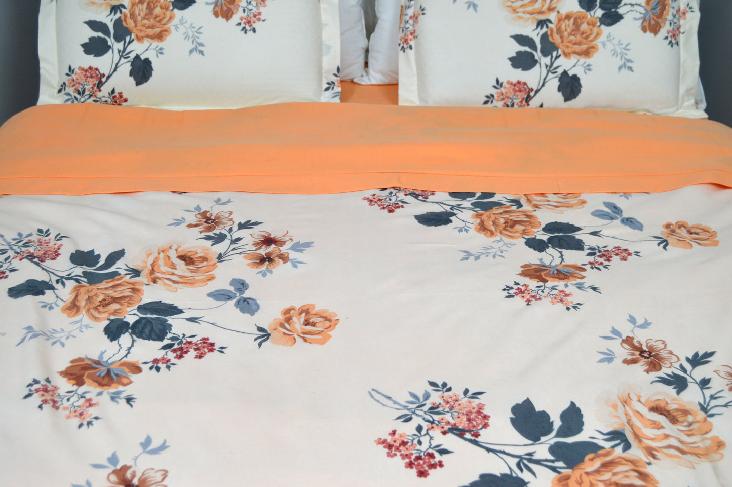 LIGHT ORANGE APPEAL BEDDING SET OF 4