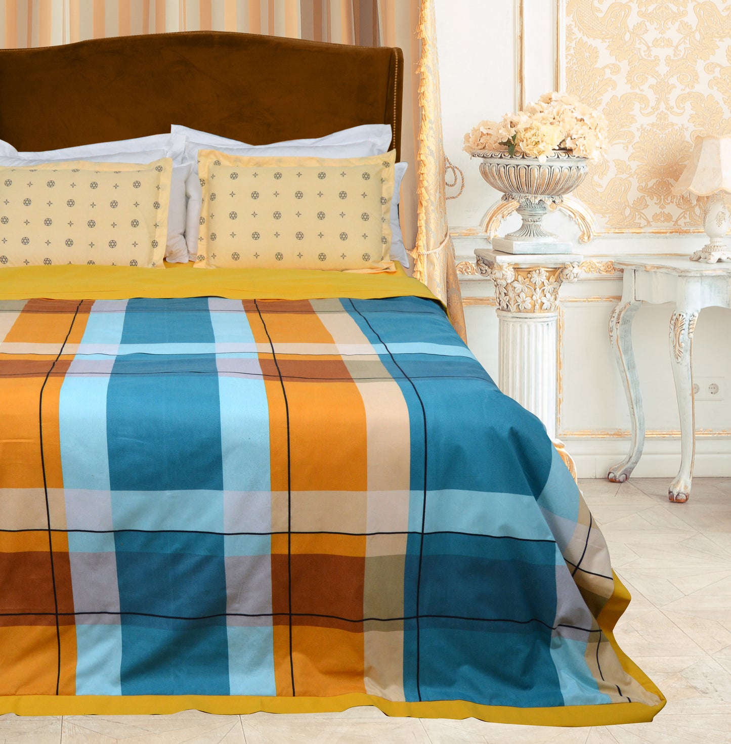 YELLOW DELIGHT BEDDING SET OF 4